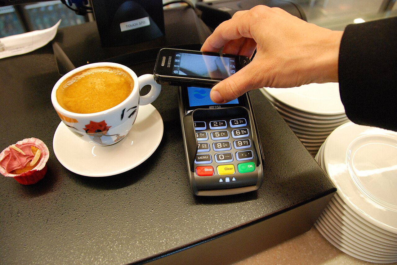 Approving a UPI payment with a PIN on a phone