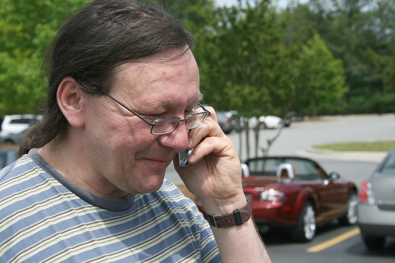 Unknown caller displayed on a phone screen during an incoming call